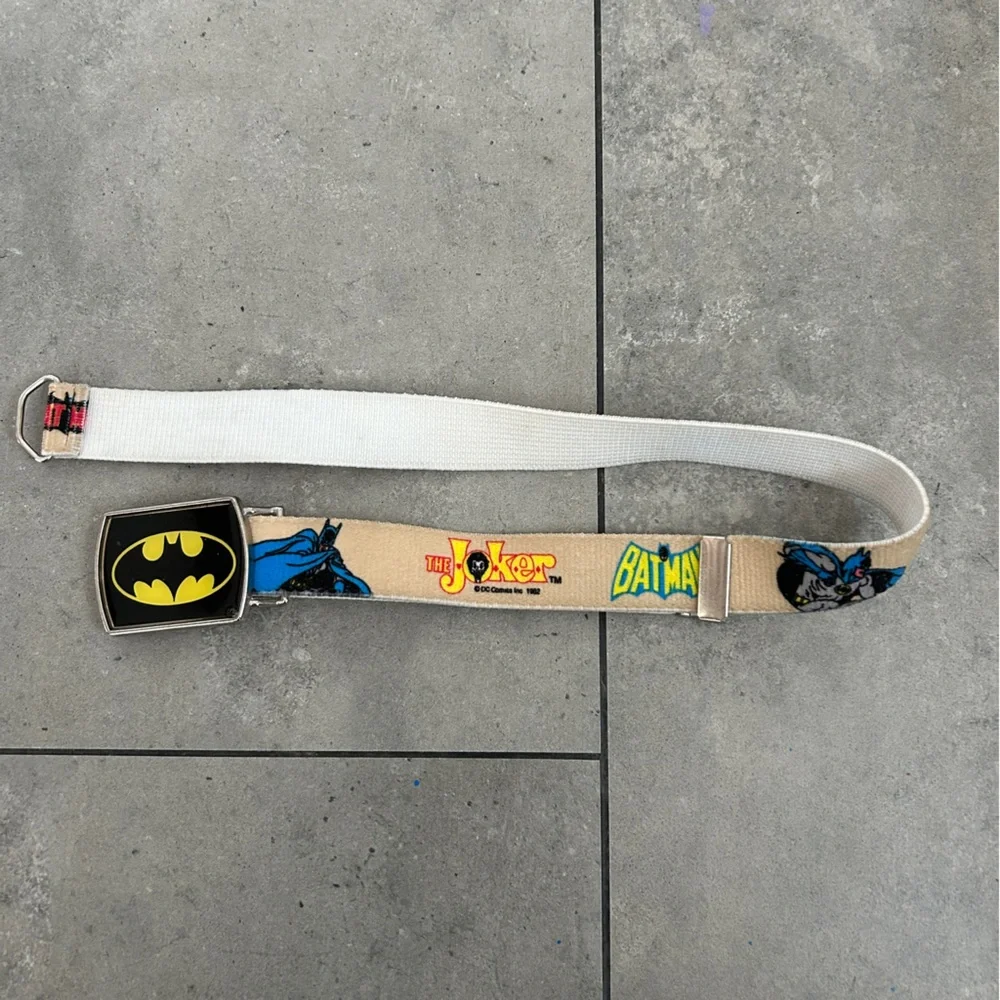 Vintage LEE boys batman joker elastic belt 1982 DC
